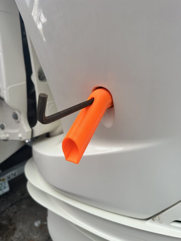 i3dc - Suzuki Outboard Oil Drain 115-350hp